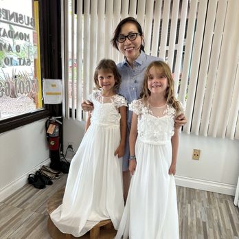 Chau's Alterations - Sewing & Alterations Near Me - Encinitas, California Chau's Alterations - Sewing & Alterations Near Me - Encinitas, California