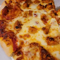 Kamyab Mart Restaurant & Grocery - Chicken Tikka Pizza