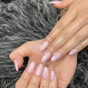 T-Luxe Nails & Spa - Nail Salons Near Me - Savage, Minnesota
