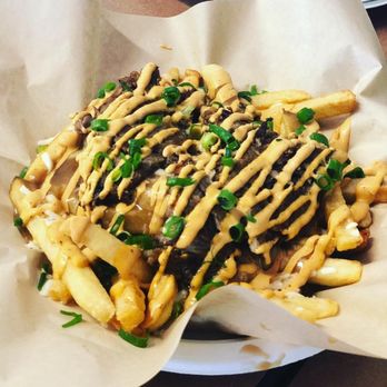 Button Up Cafe - Kalua Pig Poutine Fries - Breakfast & Brunch Near Me - Pearl City, Hawaii