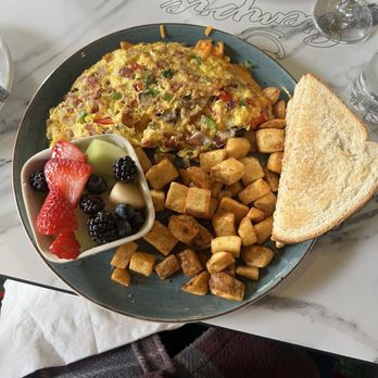 Siempre Restaurant - Breakfast & Brunch Near Me - Toronto, Ontario Siempre Restaurant - Breakfast & Brunch Near Me - Toronto, Ontario