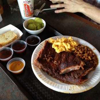 Jacks Bar-B-Que - Rib platter with baked beans, Mac n cheese and cornbread - Barbeque Near Me - Nashville, Tennessee Jacks Bar-B-Que - Rib platter with baked beans, Mac n cheese and cornbread - Barbeque Near Me - Nashville, Tennessee