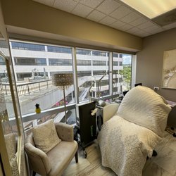 Complete Dermatology - Aiea - Aiea Aesthetics Room