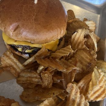 Central Kitchen + Bar - Smash Burger - Gastropubs Near Me - Detroit, Michigan Central Kitchen + Bar - Smash Burger - Gastropubs Near Me - Detroit, Michigan