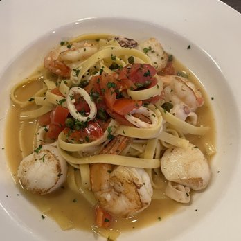 Trattoria Di Sofia - Fettuccine mare - Italian Near Me - Montrose, Colorado