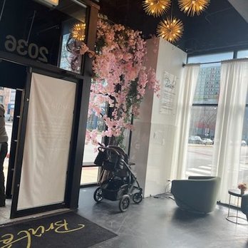 Brulee - Entrance - Breakfast & Brunch Near Me - Chicago, Illinois