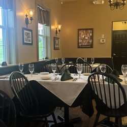 Simon Kenton Inn - Dining area