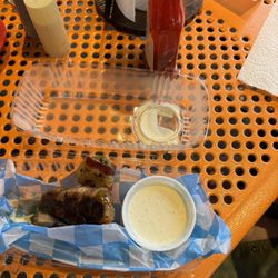 Smoker's BBQ Pit - Jalapeño Poppers Wrapped in Bacon - amazing