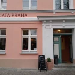Zlata Praha - Eingang