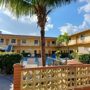 New Kent Motel - Hotels Near Me - Hollywood, Florida