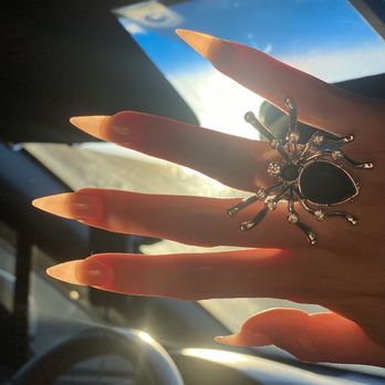 The Nail Loft - Nail Salons Near Me - Montclair, California