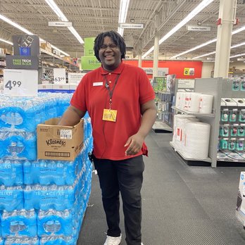Staples - This is Paul and, he ABSOLUTELY AMAZING!!!!! - Shipping Centers Near Me - Delran, New Jersey