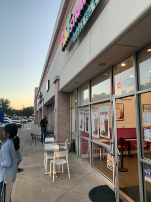 Fat Straws Boba & Mochi Donuts (Plano) by null