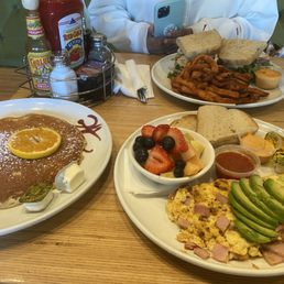 Brunchin' Brunchin'