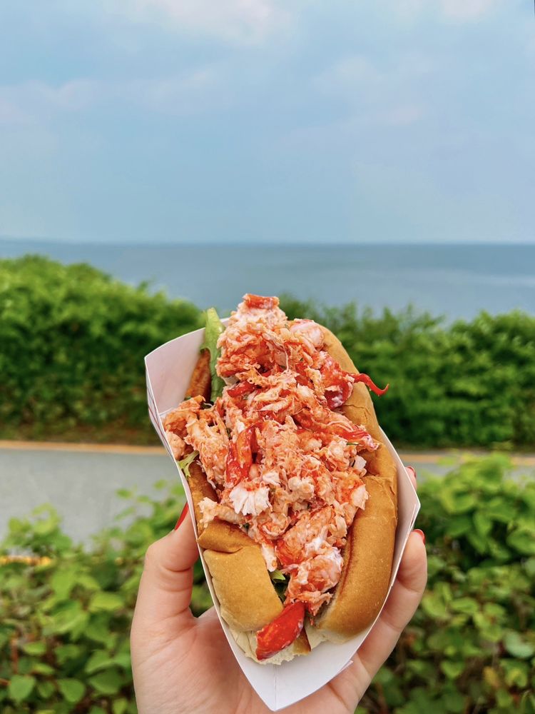 Food from Monahan's Clam Shack