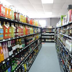 Dubuque Wine & Spirits