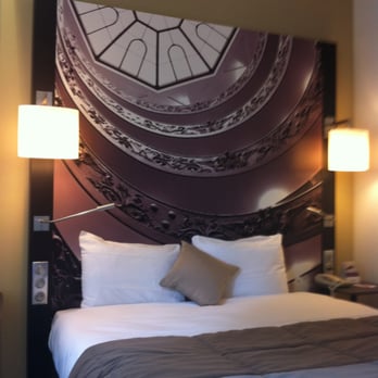 Hôtel Mercure - Awesome bed! Great overall room! - Hotels Near Me - Lyon, 69 Hôtel Mercure - Awesome bed! Great overall room! - Hotels Near Me - Lyon, 69