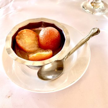 India Beach Restaurant - a bowl of fruit on a plate - Indian Near Me - El Granada, California India Beach Restaurant - a bowl of fruit on a plate - Indian Near Me - El Granada, California
