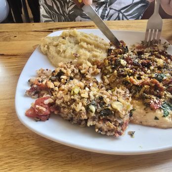 71 South - Tuscan Chicken - Breakfast & Brunch Near Me - Knoxville, Tennessee