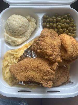 Queens Cuisine by null