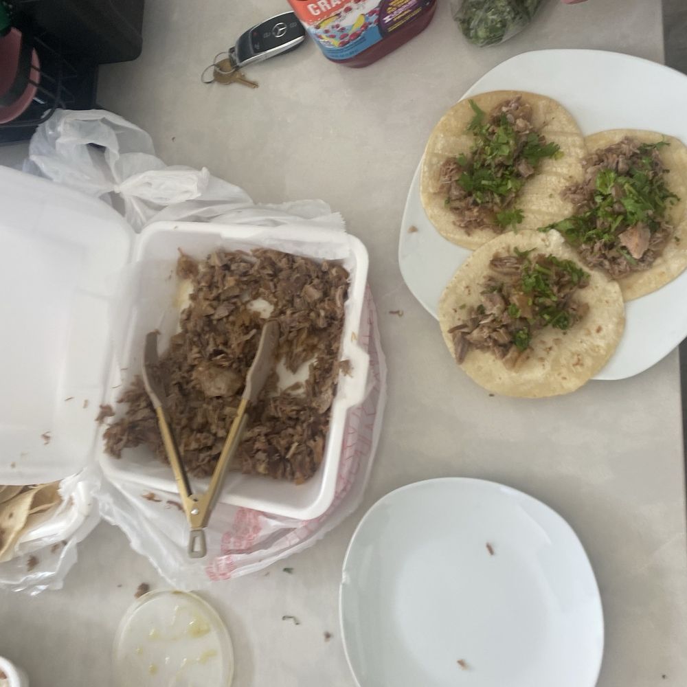 Carnitas El Guero - Carnitas - Mexican Near Me - Austin, Texas Carnitas El Guero - Carnitas - Mexican Near Me - Austin, Texas