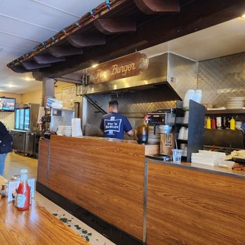 Pie 'n Burger - Burgers Near Me - Pasadena, California Pie 'n Burger - Burgers Near Me - Pasadena, California