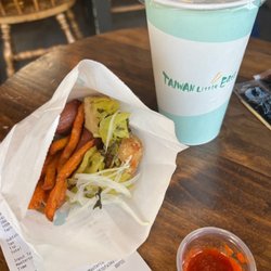 Taiwan Little Eats - Bubble tea and the Combo Sampler