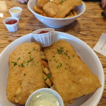 Slapfish - Fish and chips - Seafood Near Me - Albuquerque, New Mexico Slapfish - Fish and chips - Seafood Near Me - Albuquerque, New Mexico