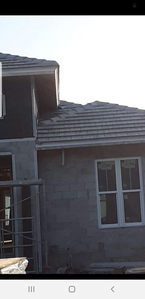 Slide of Florida's Best Roofing