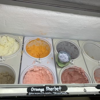 Sylas & Maddy's - Ice Cream & Frozen Yogurt Near Me - Lawrence, Kansas