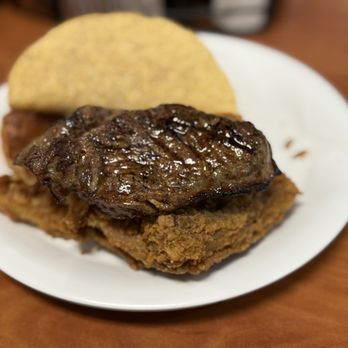 Golden Corral Buffet & Grill - Strain - American Near Me - Ft Walton Beach, Florida Golden Corral Buffet & Grill - Strain - American Near Me - Ft Walton Beach, Florida