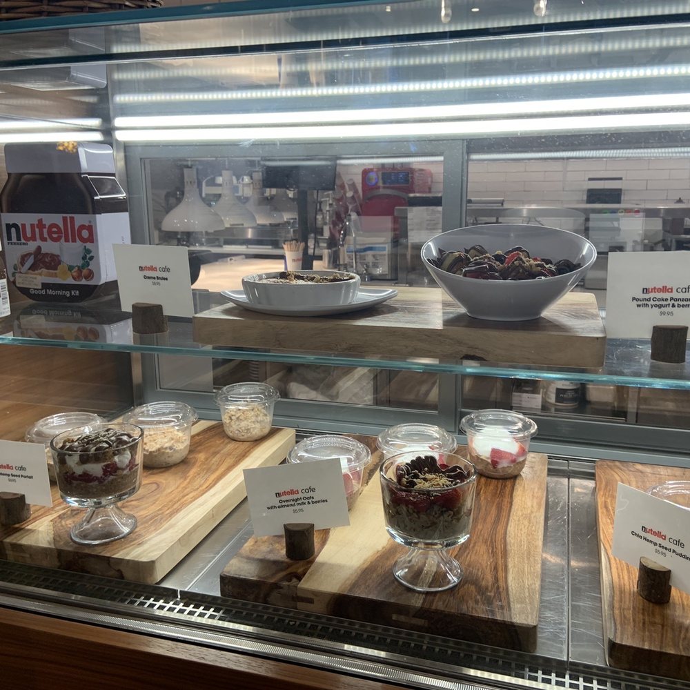 Nutella Cafe - Desserts Near Me - Chicago, Illinois Nutella Cafe - Desserts Near Me - Chicago, Illinois
