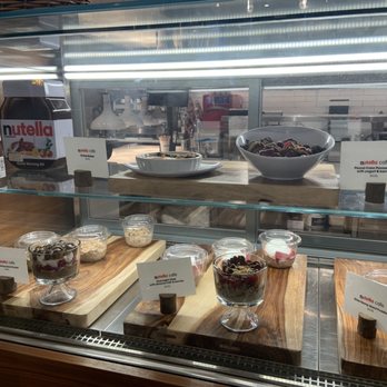 Nutella Cafe - Desserts Near Me - Chicago, Illinois