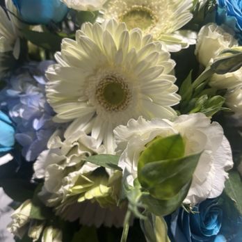 Santos Flowers - Florists Near Me - Santa Ana, California