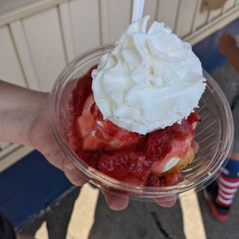 Strickland's Streetsboro - Strawberry shortcake - Ice Cream & Frozen Yogurt Near Me - Streetsboro, Ohio Strickland's Streetsboro - Strawberry shortcake - Ice Cream & Frozen Yogurt Near Me - Streetsboro, Ohio
