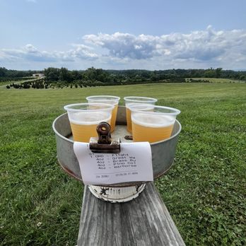 Death Ridge Brewery - Flight of great beer - Breweries Near Me - Jeffersonton, Virginia Death Ridge Brewery - Flight of great beer - Breweries Near Me - Jeffersonton, Virginia