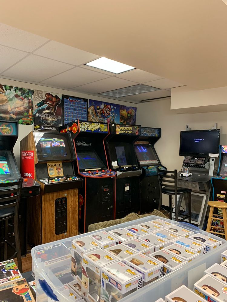 COMPLETE IN BOX Updated October 2024 40 Photos & 28 Reviews 368 N