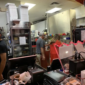Goomba's Pizzeria - Pizza kitchen - Pizza Near Me - Clermont, Florida Goomba's Pizzeria - Pizza kitchen - Pizza Near Me - Clermont, Florida