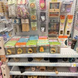 Five Below
