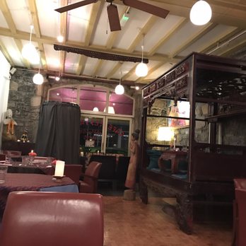 Sam-Lor Thai - Restaurant entrance. - Thai Near Me - Geneva, GE