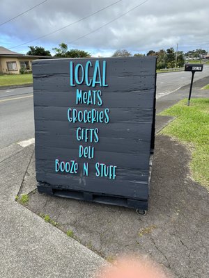 Honokaʻa Country Market by null