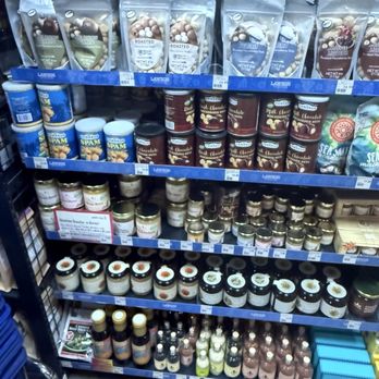 Lawson Station - Convenience Stores Near Me - Honolulu, Hawaii