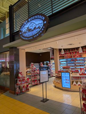 Vaughan Mills by null