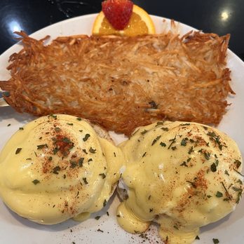 Sweet E's Cafe - Cafes Near Me - Honolulu, Hawaii