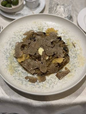 La Truffe Noire by null