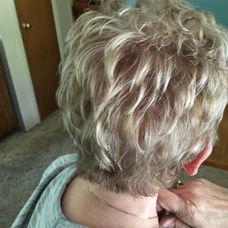 Cut style and color. Cut style and color.