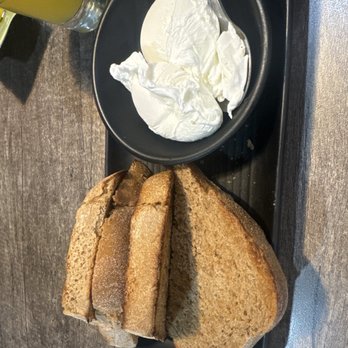 Mario's Early Toast - Breakfast & Brunch Near Me - Rocklin, California