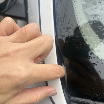 Safelite AutoGlass - Large gap in the windshield which - Windshield Installation & Repair Near Me - Olympia, Washington Safelite AutoGlass - Large gap in the windshield which - Windshield Installation & Repair Near Me - Olympia, Washington