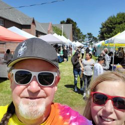 Lincoln City Farmers and Crafters Market - Art time