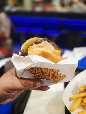 Burger Bodega by null